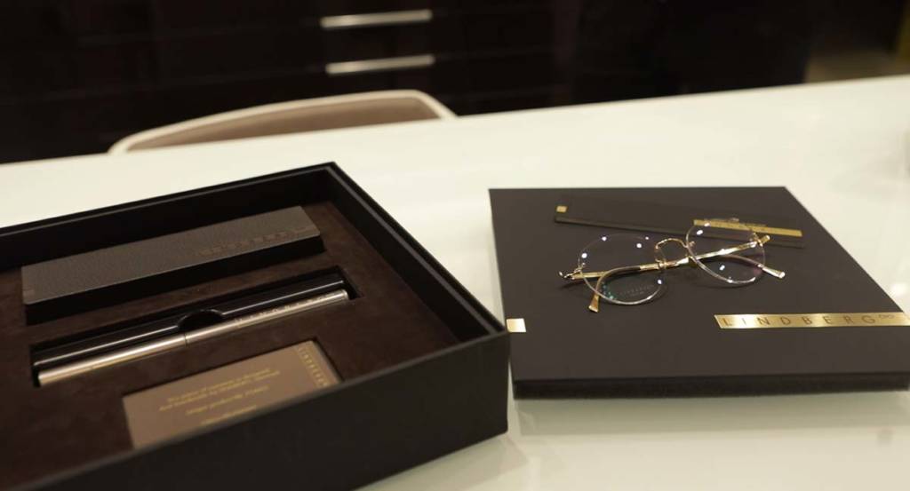 lindberg precious box