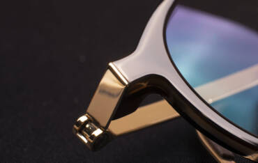 I migliori materiali per occhiali. Quale materiale scegliere per la montatura.