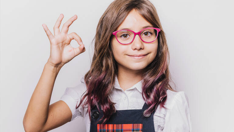 Come convincere i bambini a mettere gli occhiali? Consigli e le migliori montature per l’infanzia.